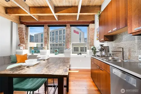 1408 12th Avenue Seattle WA 98122
