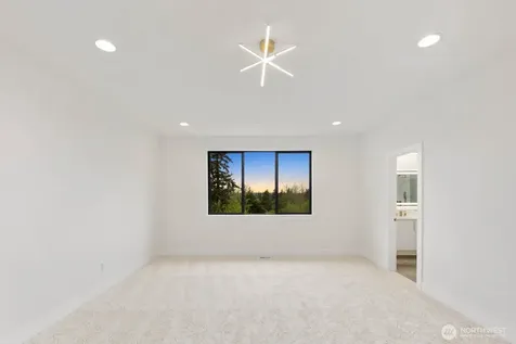 16219 Simonds Road NE Kenmore WA 98028