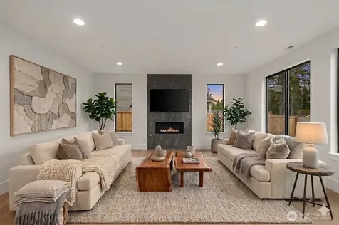 16219 Simonds Road NE Kenmore WA 98028