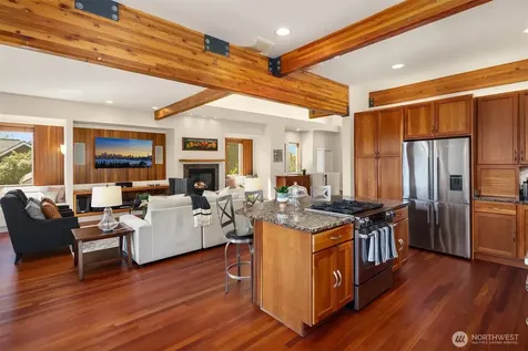 543 N 83rd Street Seattle WA 98103