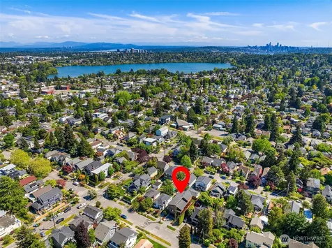 543 N 83rd Street Seattle WA 98103