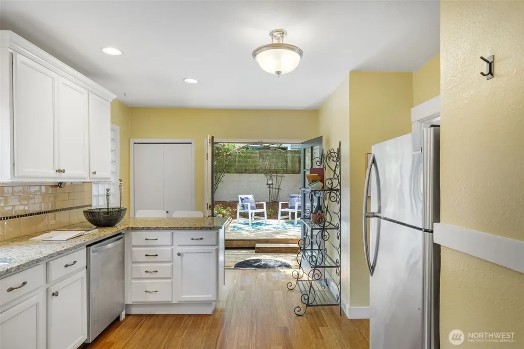 155 Florentia Street Seattle WA 98109