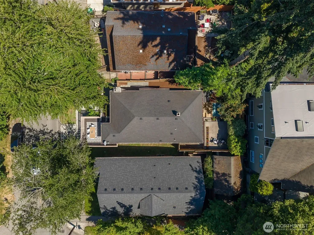 155 Florentia Street Seattle WA 98109