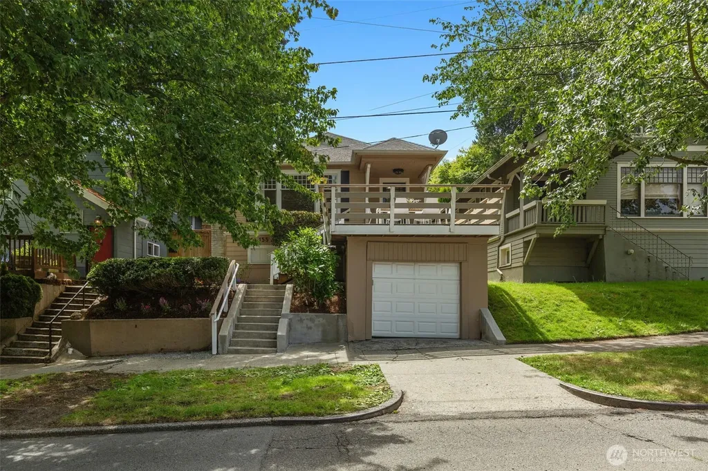 155 Florentia Street Seattle WA 98109