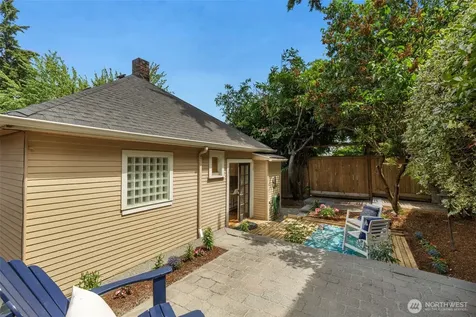 155 Florentia Street Seattle WA 98109