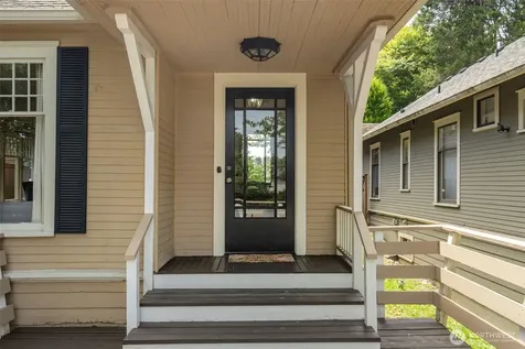 155 Florentia Street Seattle WA 98109