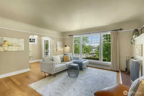 155 Florentia Street Seattle WA 98109