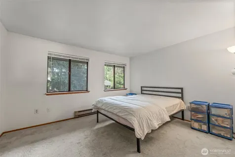 13227 SE 256th Street Kent WA 98042