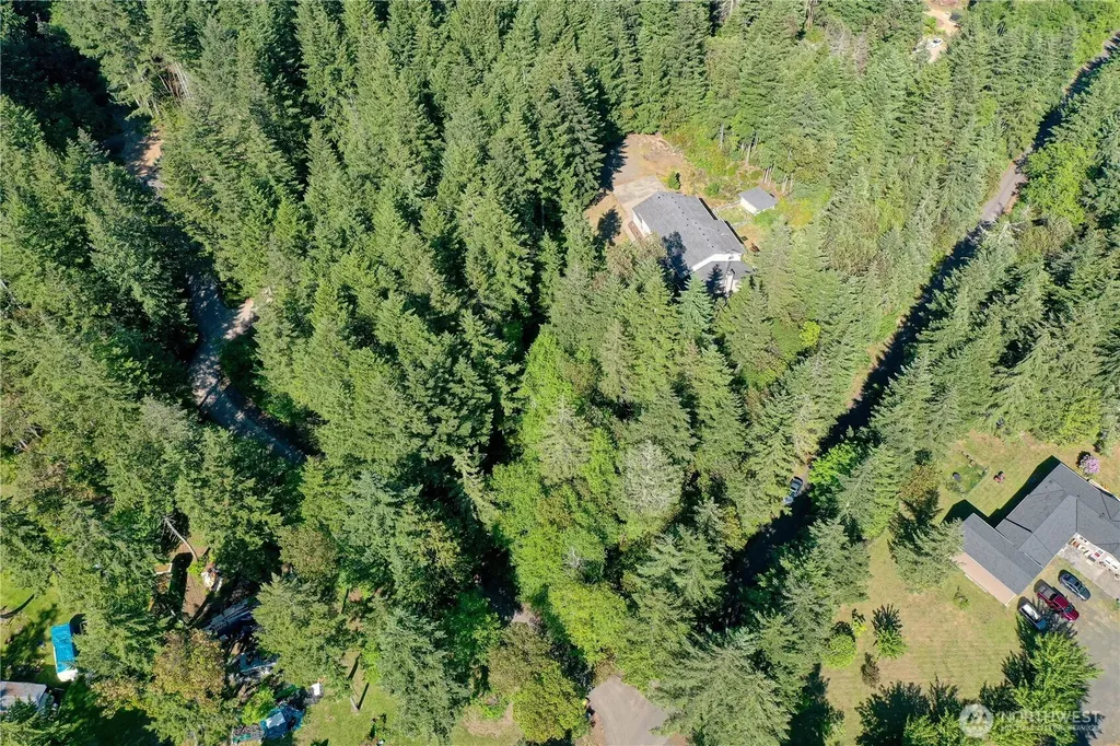 20116 9th Street SW Lakebay WA 98349