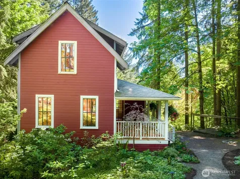 7026 Island Center Road NE Bainbridge Island WA 98110