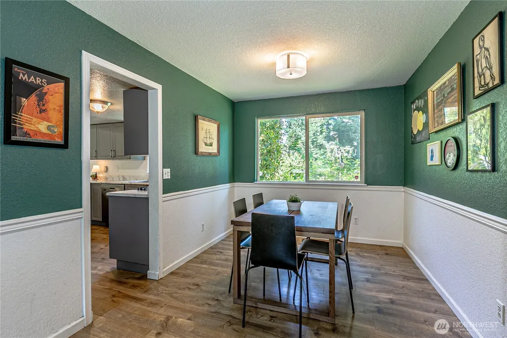 22344 122nd Avenue SE Kent WA 98031