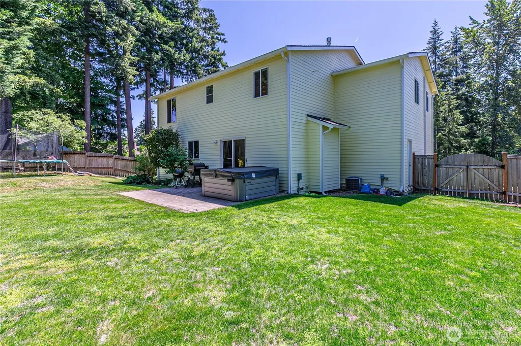 22344 122nd Avenue SE Kent WA 98031