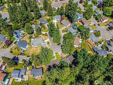 22344 122nd Avenue SE Kent WA 98031