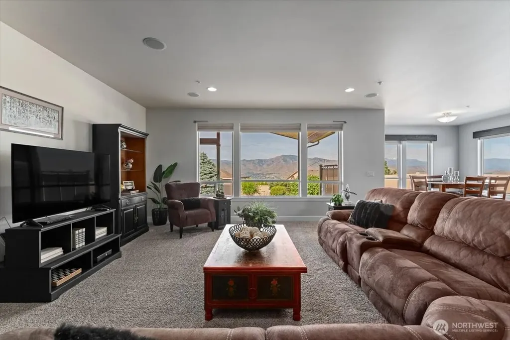 2607 Fancher Heights Boulevard East Wenatchee WA 98802