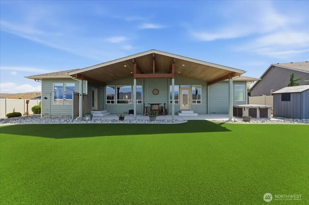 2607 Fancher Heights Boulevard East Wenatchee WA 98802