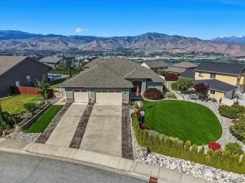 2607 Fancher Heights Boulevard East Wenatchee WA 98802
