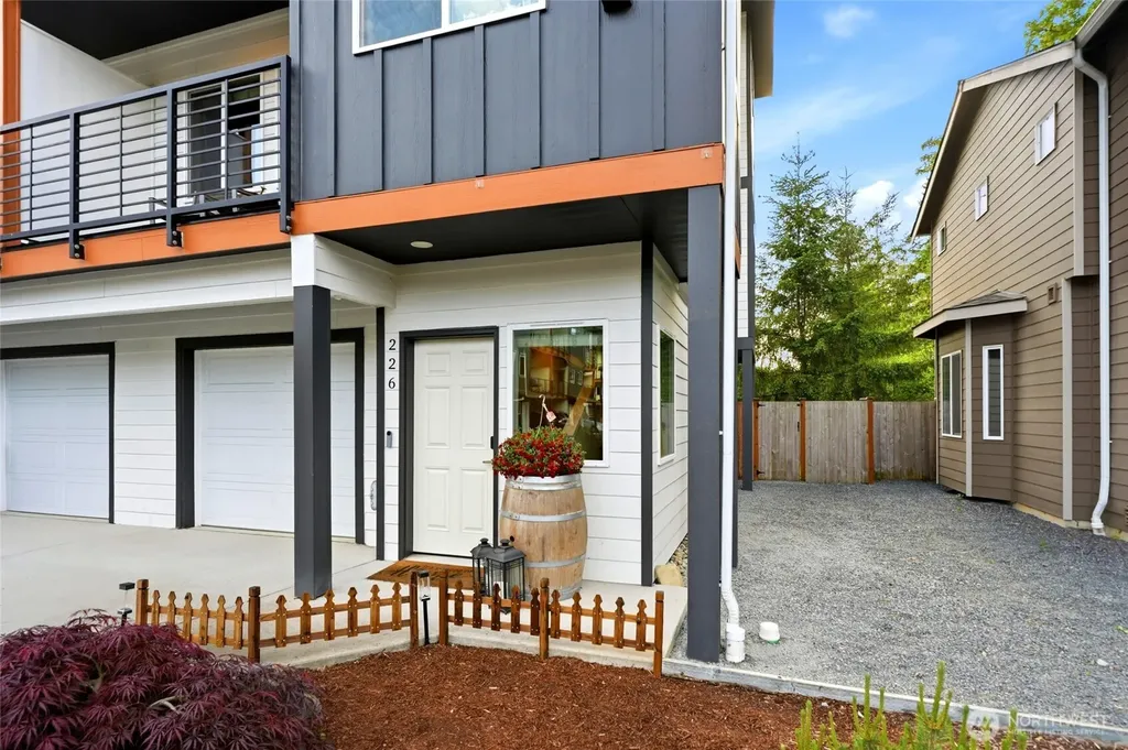 226 Raybird Avenue Granite Falls WA 98252