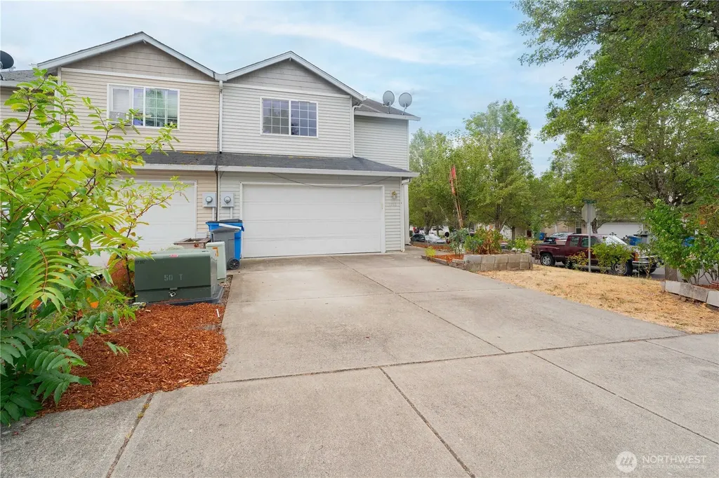1115 W 33rd Way Vancouver WA 98660