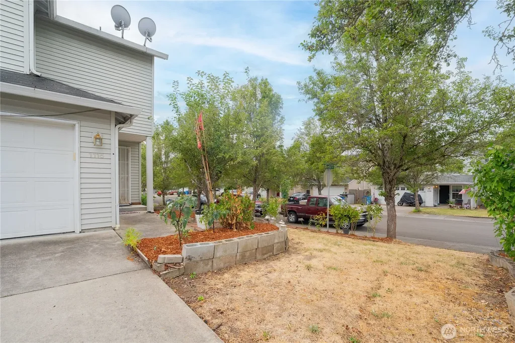 1115 W 33rd Way Vancouver WA 98660