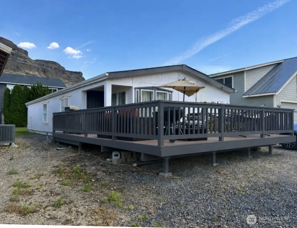707 Hunter Avenue SW Quincy WA 98848