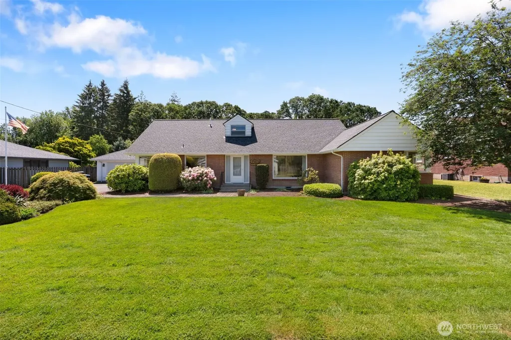 1631 SW Gails Chehalis WA 98532
