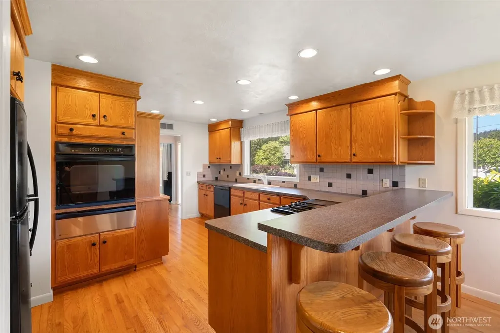 1631 SW Gails Chehalis WA 98532