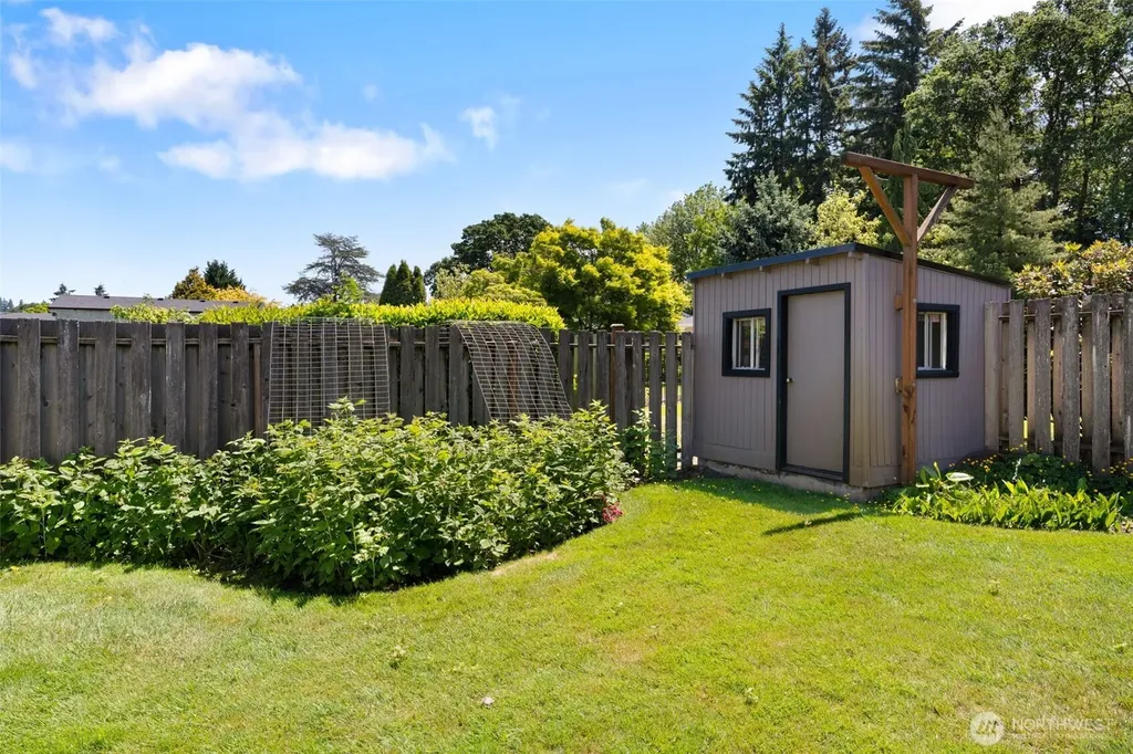1631 SW Gails Chehalis WA 98532