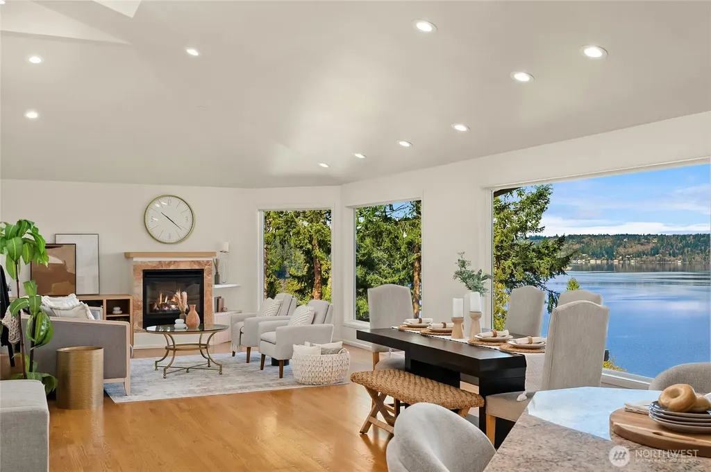 936 170th Place SE Bellevue WA 98008