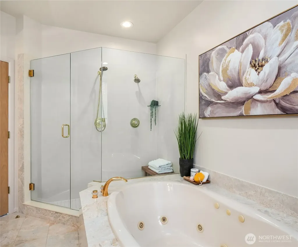 936 170th Place SE Bellevue WA 98008