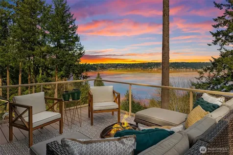 936 170th Place SE Bellevue WA 98008