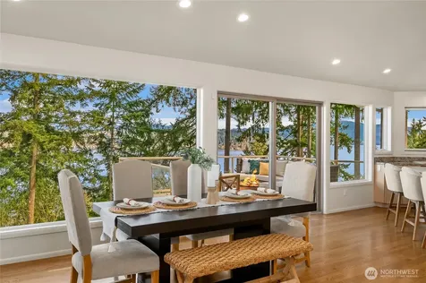 936 170th Place SE Bellevue WA 98008