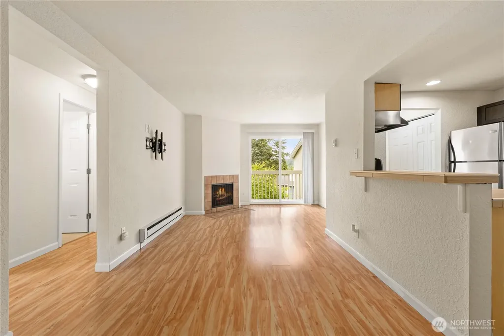 9494 Redmond-woodinville Road NE Redmond WA 98052