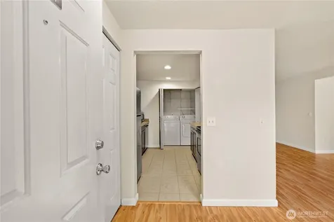 9494 Redmond-woodinville Road NE Redmond WA 98052