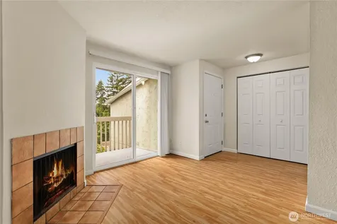 9494 Redmond-woodinville Road NE Redmond WA 98052
