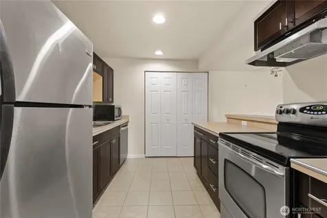 9494 Redmond-woodinville Road NE Redmond WA 98052