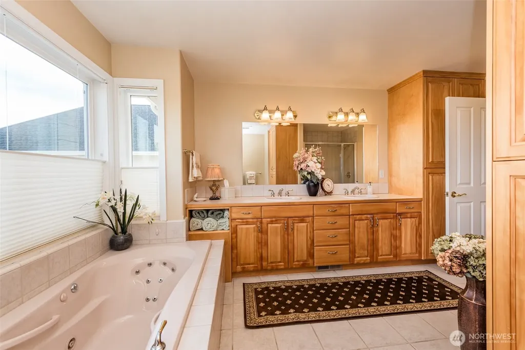 241 Lone Eagle Lane Sequim WA 98382