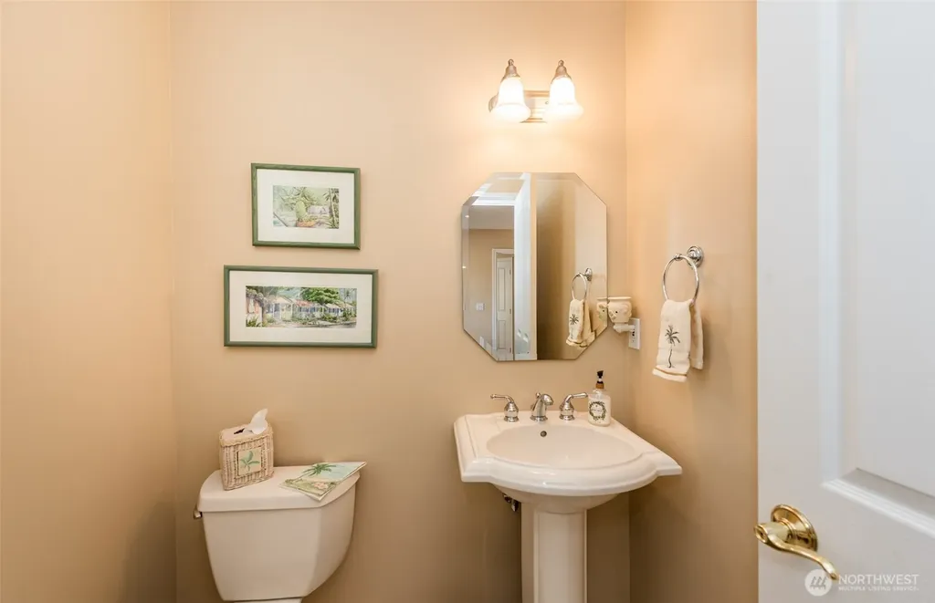 241 Lone Eagle Lane Sequim WA 98382