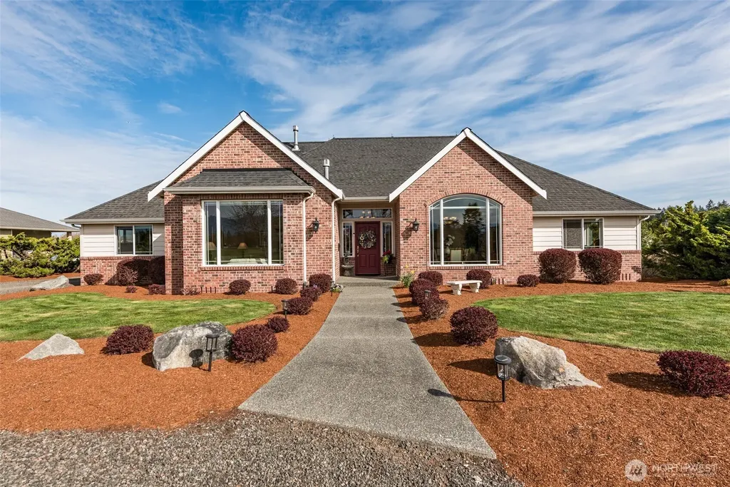 241 Lone Eagle Lane Sequim WA 98382