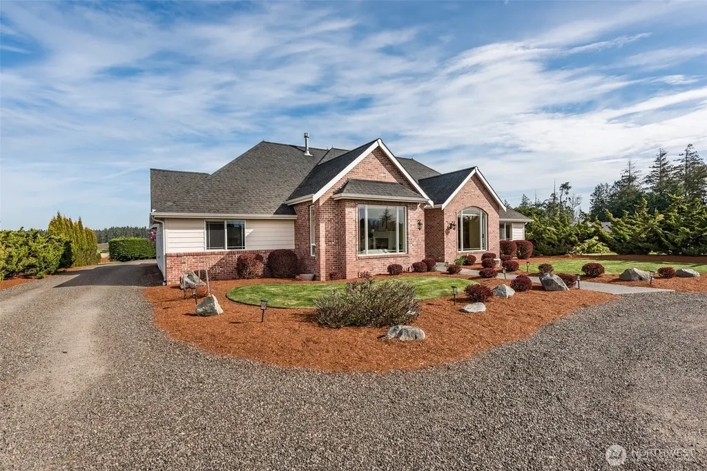 241 Lone Eagle Lane Sequim WA 98382