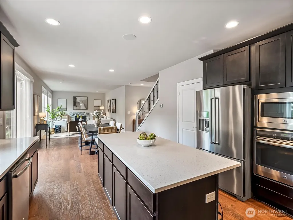 22407 96th Avenue W Edmonds WA 98020