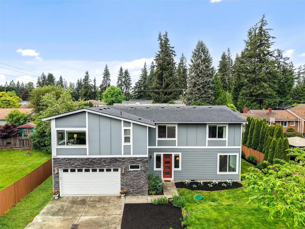 22407 96th Avenue W Edmonds WA 98020