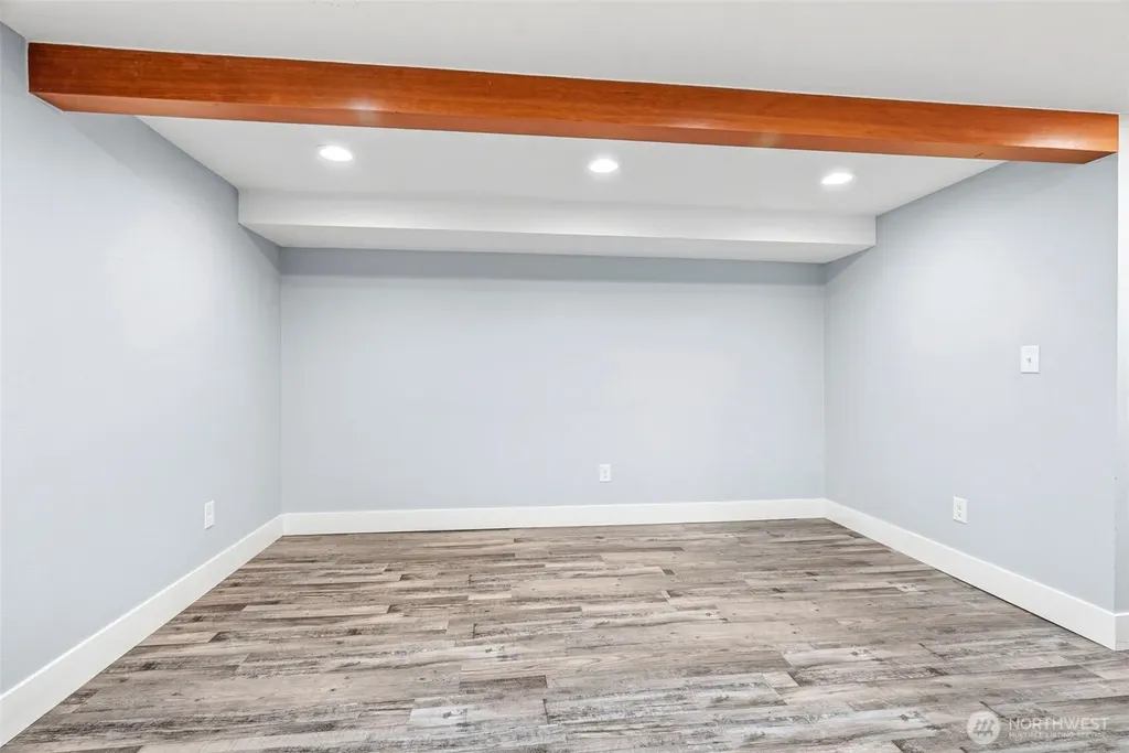 8203 Willow Grove Road Longview WA 98632