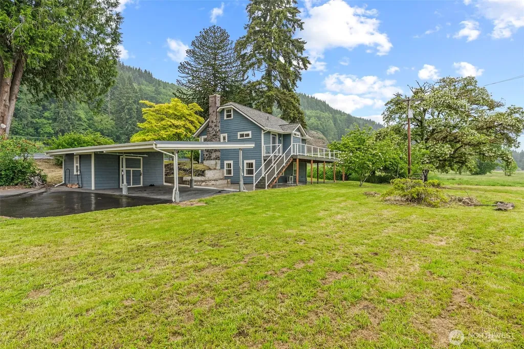 8203 Willow Grove Road Longview WA 98632