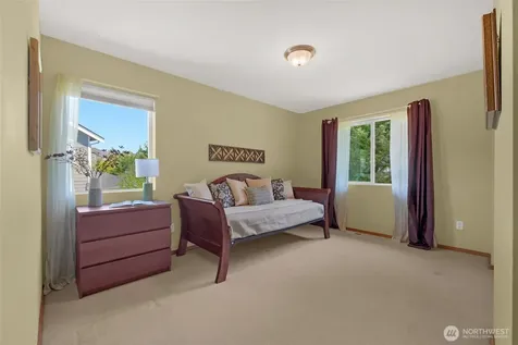 250 Pasco Drive NE Renton WA 98059