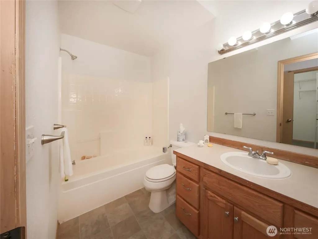 6115 209th Street NE Arlington WA 98223