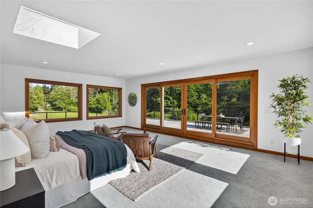 5233 Pheasant Run Lane Anacortes WA 98221