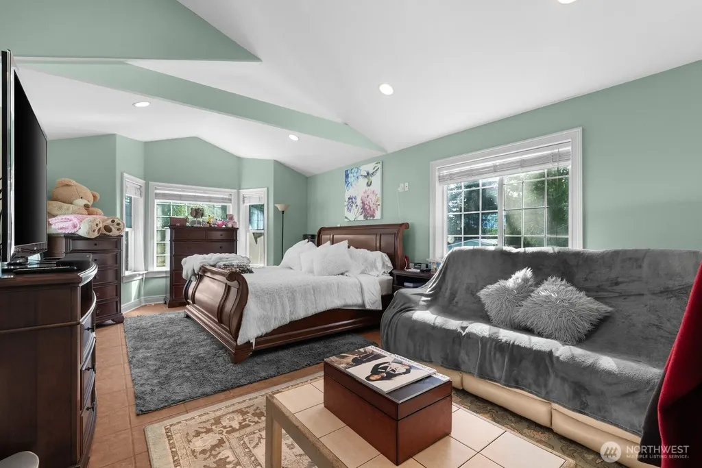 751 Hazzle Court Coupeville WA 98239