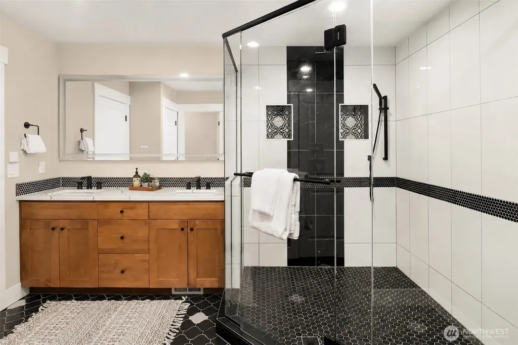 900 228th Avenue NE Sammamish WA 98074