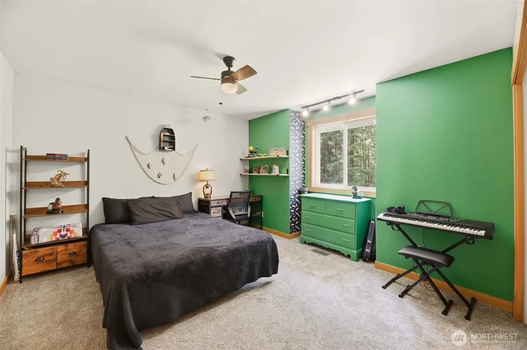 8235 Lusk Road Concrete WA 98237