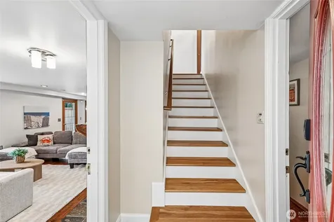 10620 Rainier Ave S Seattle WA 98178
